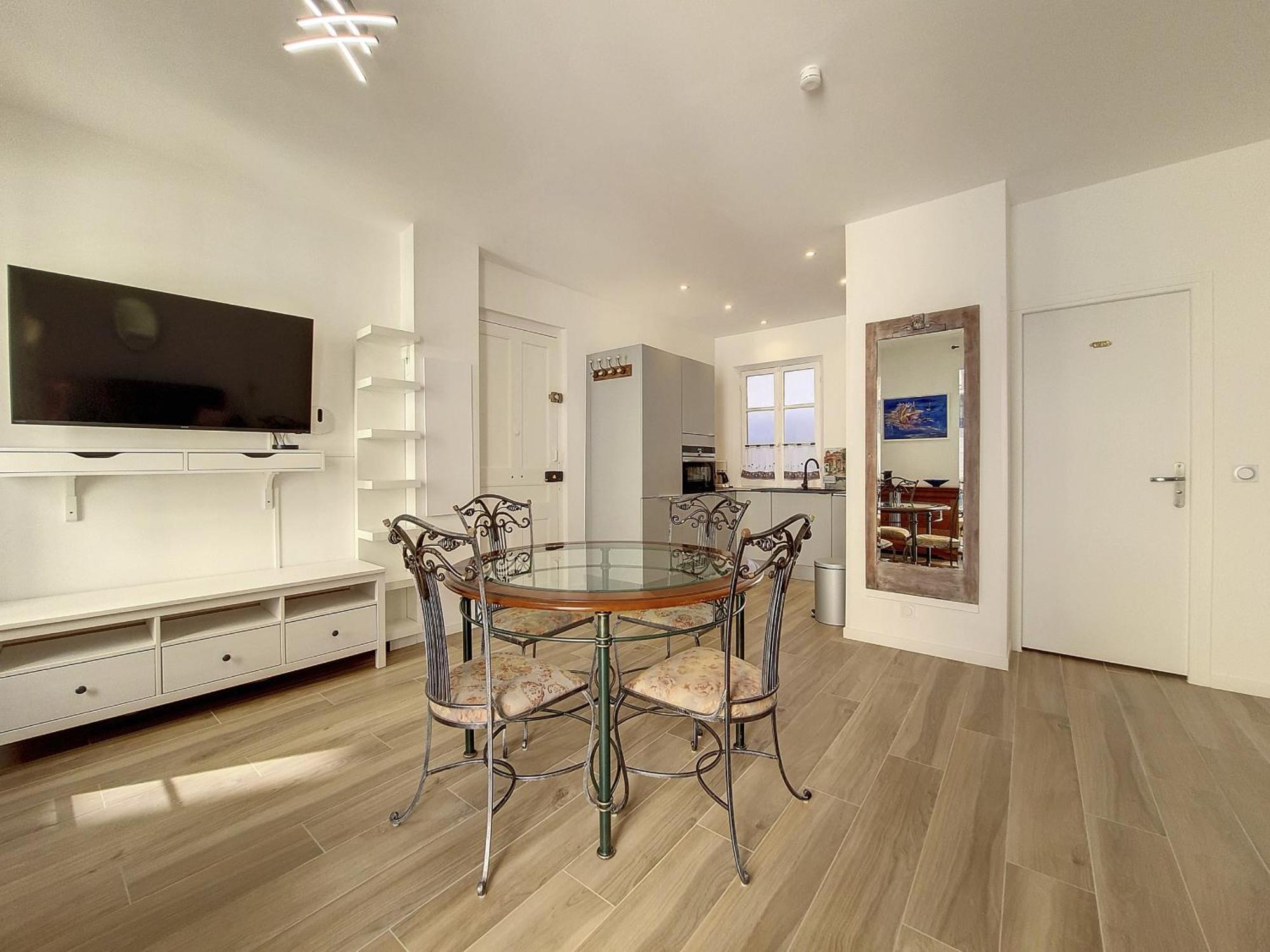Appartamento Nestor&jeeves - Brise De - Balcony - *