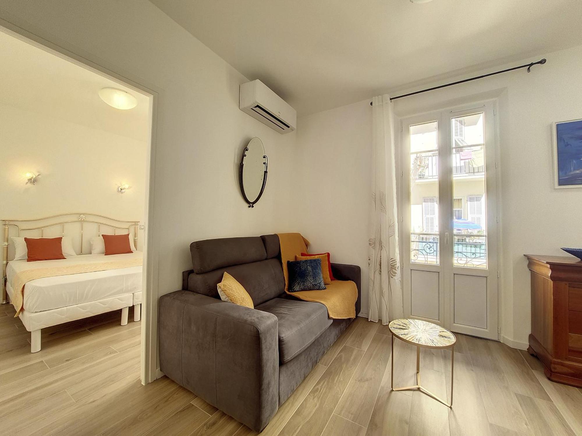 Nestor&jeeves - Brise De - Balcony - * Nizza